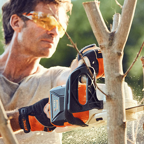 STIHL MSA 120 C-B 36V Cordless Chainsaw Kit (AK System) - 12"