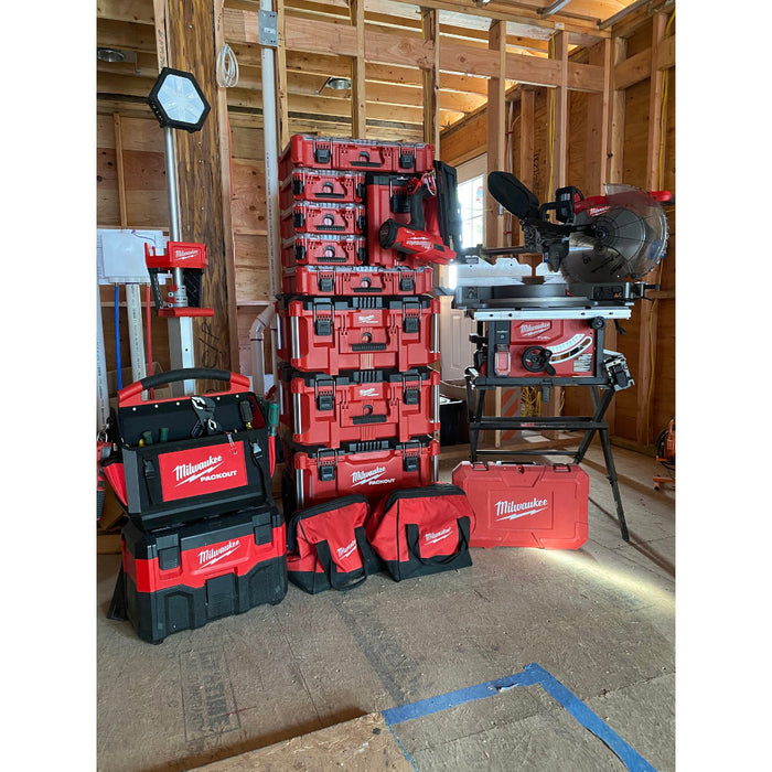 Milwaukee PACKOUT Large Tool Box