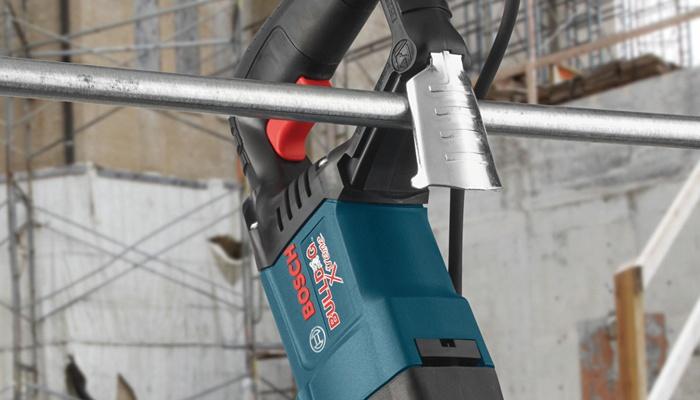 Bosch SDS Plus® Bulldog™ Xtreme 1" D-Handle Rotary Hammer