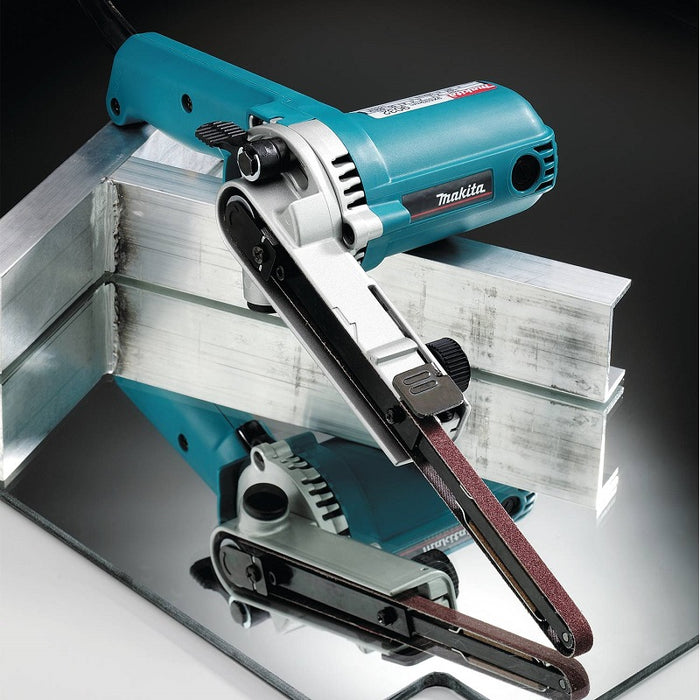 Makita 3/8" x 21" Variable Speed Belt Sander