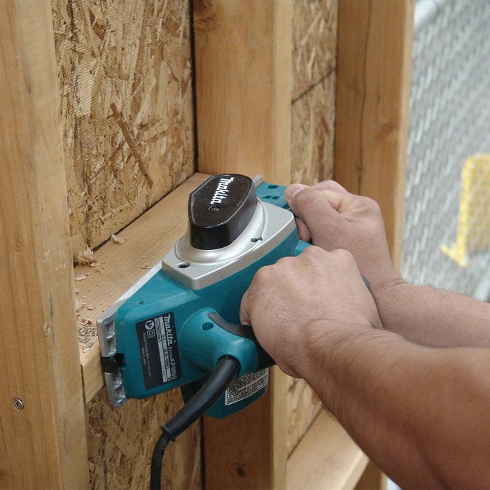 Makita 3-1/4" Planer