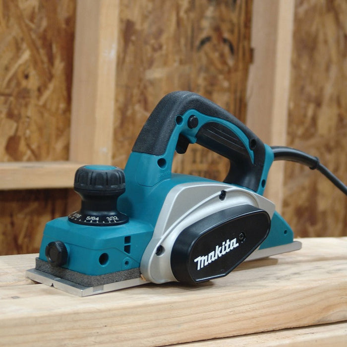 Makita 3-1/4" Planer