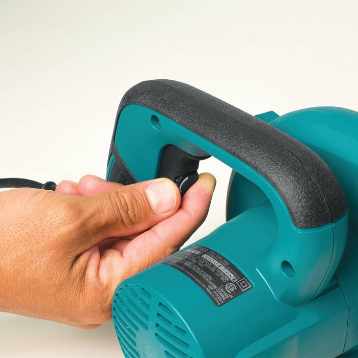 Makita 6.8A Electric Blower/Vacuum