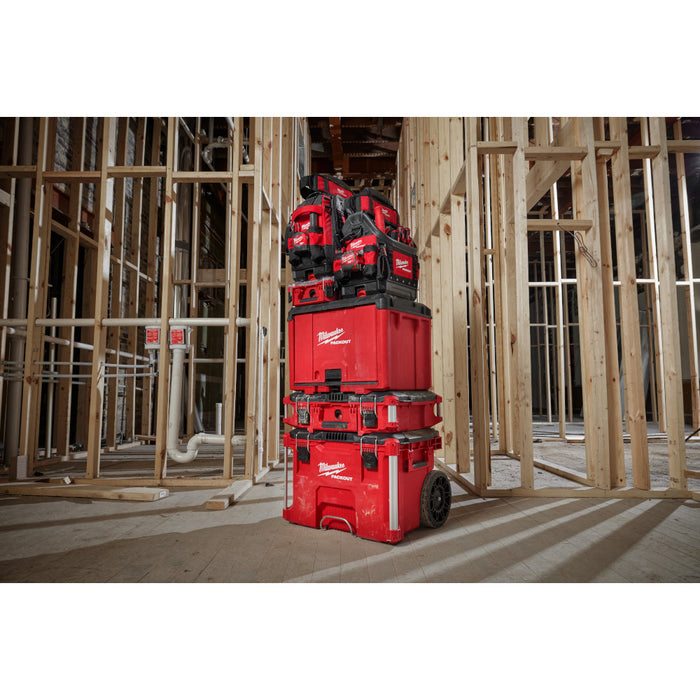 Milwaukee PACKOUT™ Rolling Tool Box