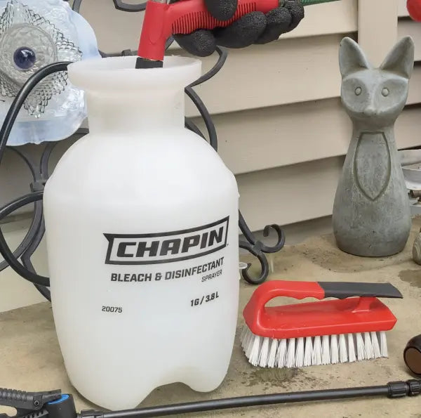 Chapin Bleach Industrial Poly Sprayer - 1 Gallon