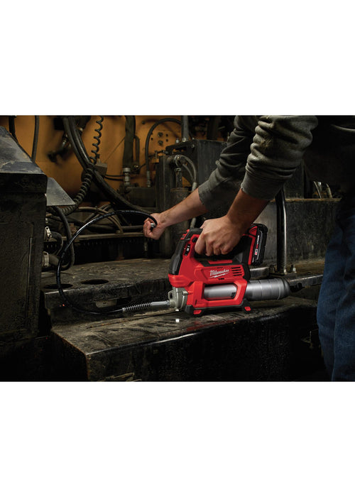 Milwaukee M18 Cordless 2-Speed Grease Gun Kit - One Battery