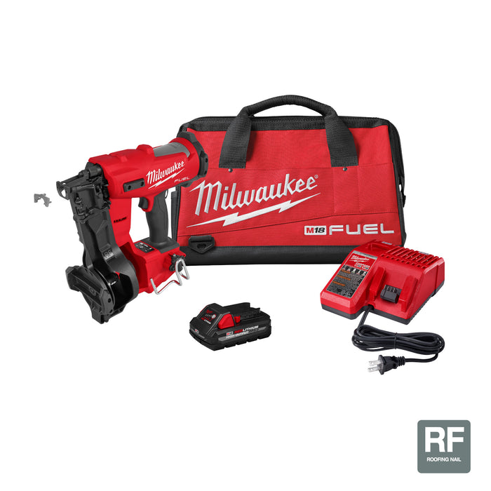 Milwaukee M18 FUEL Coil Roofing Nailer - Kit