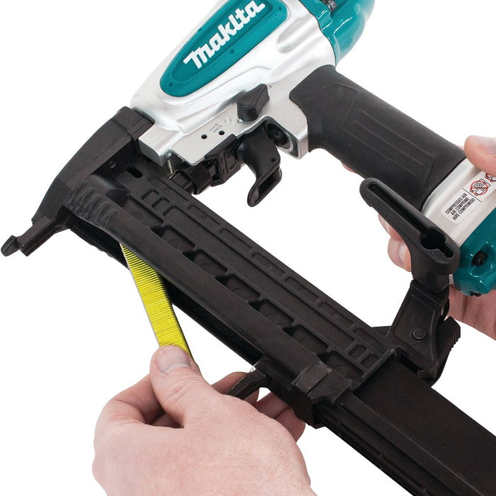 Makita 18 Gauge 1/4" Narrow Crown Stapler