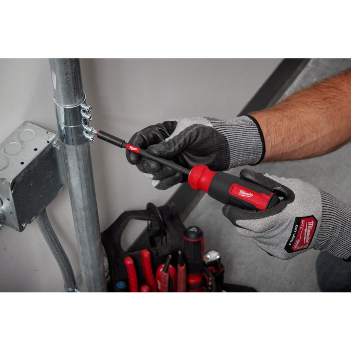 Milwaukee 14-in-1 Multi-Bit Screwdriver w/ SHOCKWAVE™ Bits