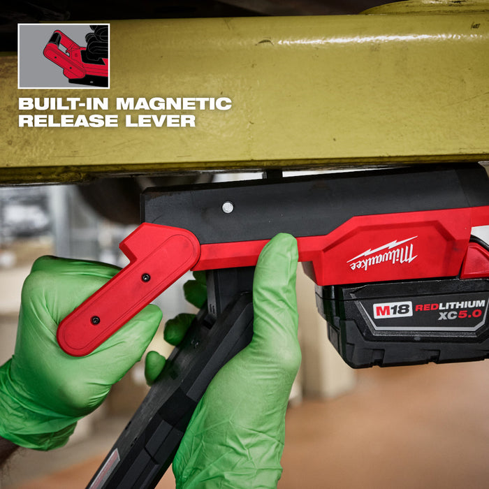 Milwaukee M18™ Magnetic Extendable Boom Light