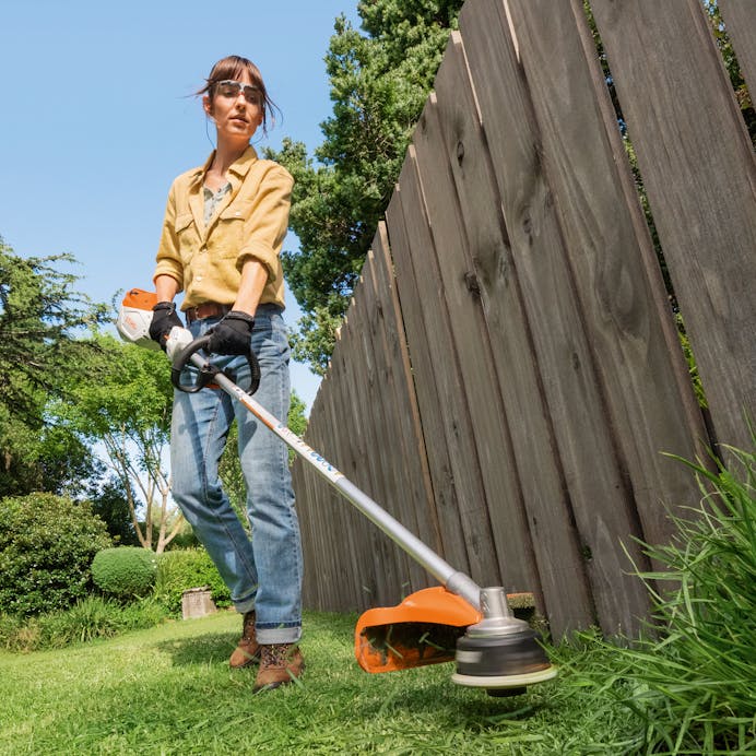 STIHL FSA 80R Cordless Battery Grass Trimmer Kit