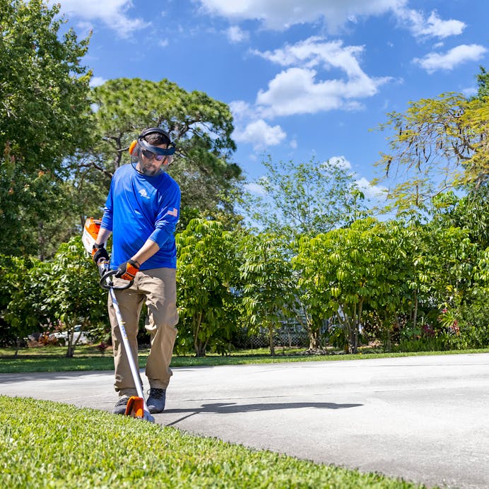 STIHL FCA 140 36V Cordless Lawn Edger (AP System)