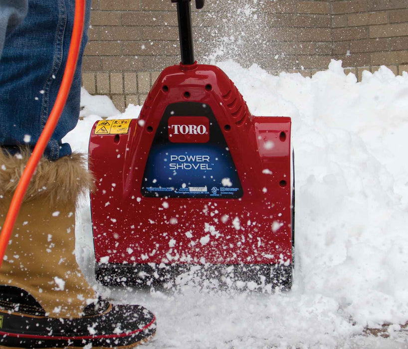 Toro 18" Power Curve® 15A Electric Snow Thrower