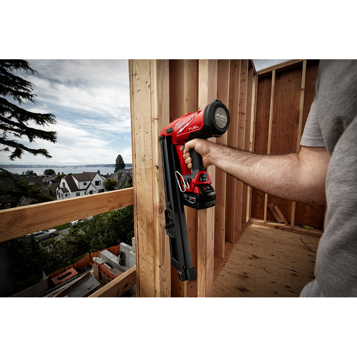 Milwaukee M18 FUEL 30 Degree Framing Nailer Extended Capacity Magazine