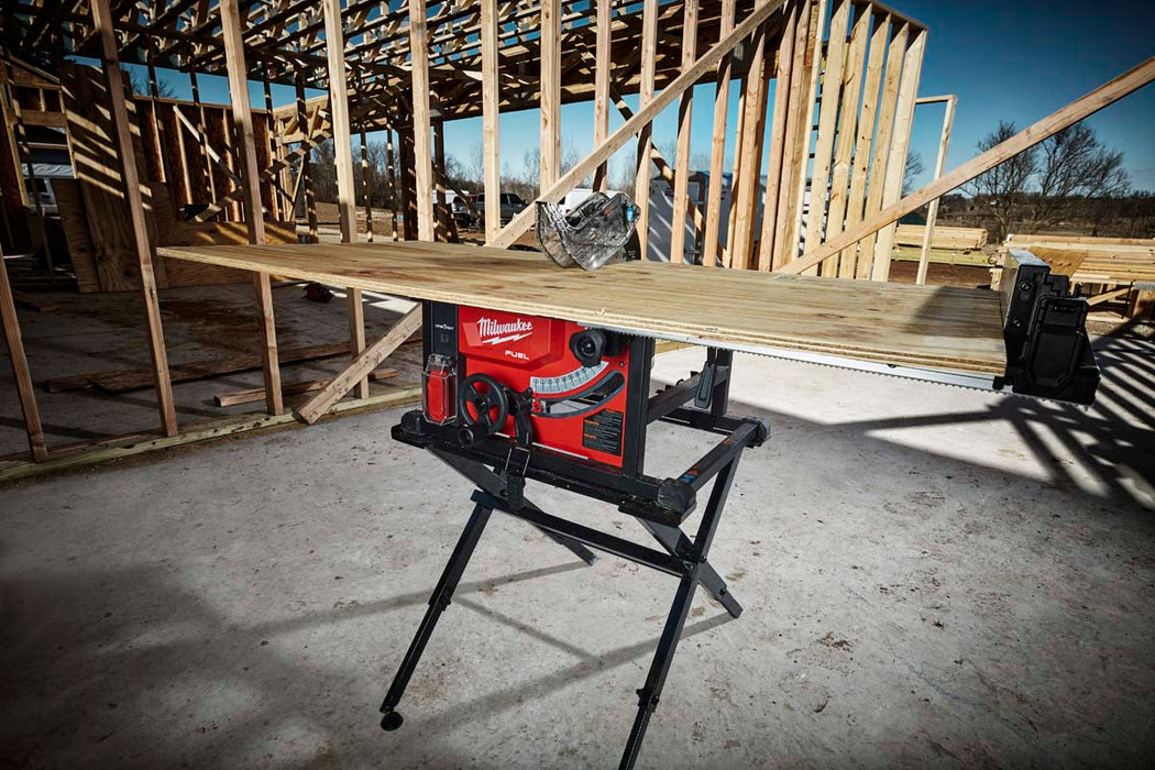 Milwaukee Folding Table Saw Stand