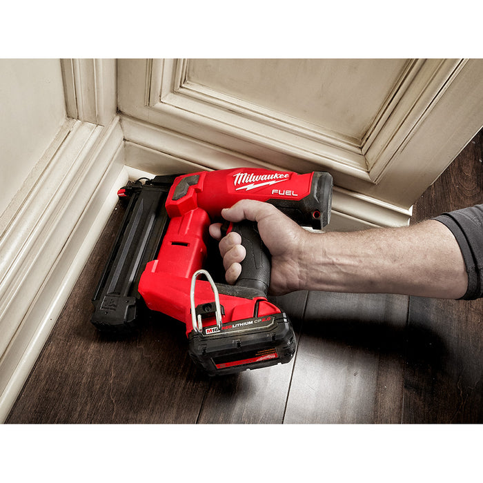 Milwaukee M18 FUEL Cordless 18 Gauge Brad Nailer Kit