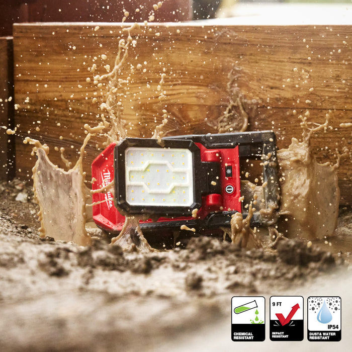 Milwaukee M18™ ROVER™ Clamping Flood Light