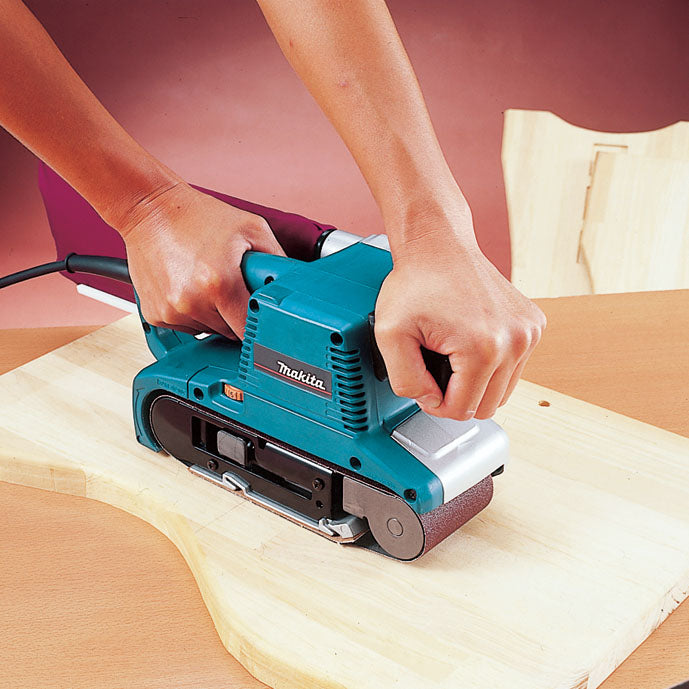 Makita 3" x 21" Variable Speed Belt Sander