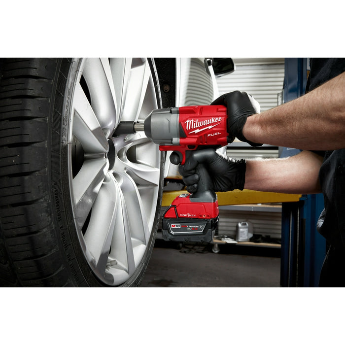 Milwaukee M18 FUEL™ ½” Ext. Anvil Controlled Torque Impact Wrench w/ONE-KEY™ Kit