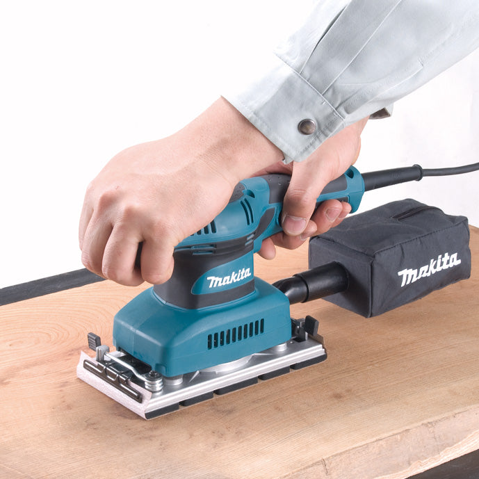 Makita 1/3 Sheet Finishing Sander