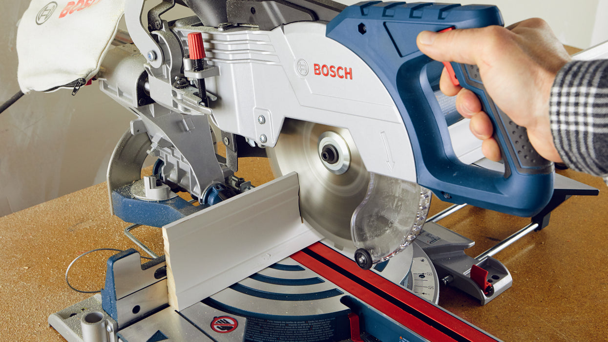 Bosch 8-1/2" Single-Bevel Slide Miter Saw