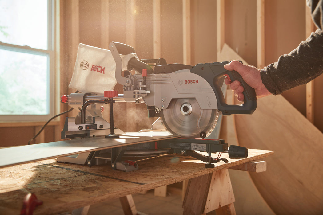 Bosch 8-1/2" Single-Bevel Slide Miter Saw