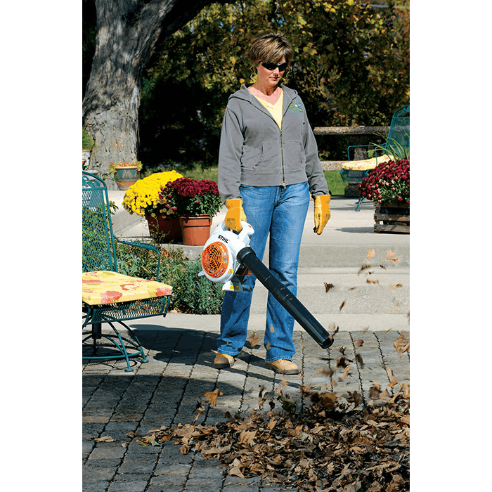 STIHL BG 56 C-E Handheld Gas Leaf Blower (27.2cc) w/ Easy2Start