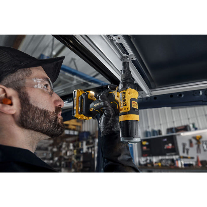 DeWalt 20V MAX XR 3/16" Brushless Cordless Rivet Tool Kit