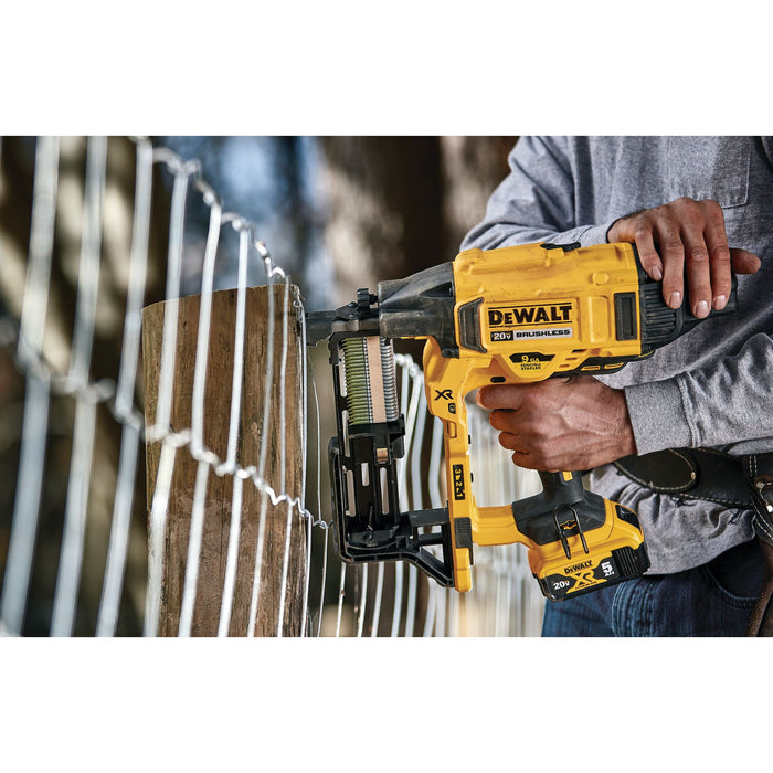 DeWalt 20V MAX XR 9 Ga Cordless Fencing Stapler - Tool only