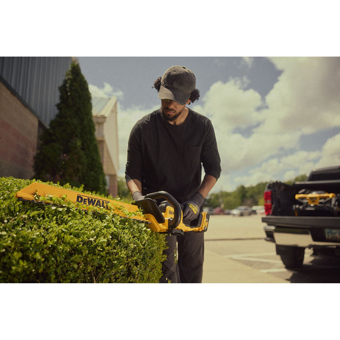 DeWalt 20V MAX 22" Cordless Hedge Trimmer - Tool Only
