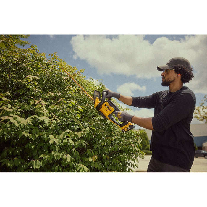 DeWalt 20V MAX 22" Cordless Hedge Trimmer - Tool Only