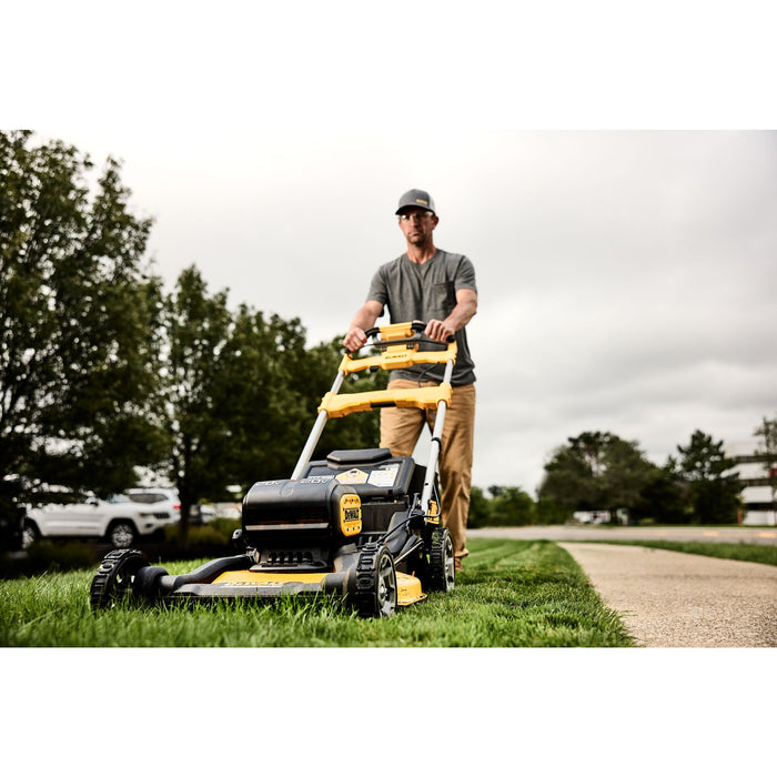 DeWalt 2x20V MAX XR Cordless RWD Self Propelled Mower Kit