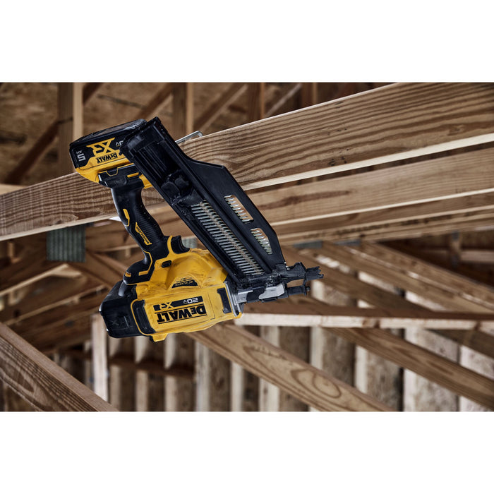 Dewalt 20V MAX XR 30° Brushless Cordless Paper Collated Framing Nailer - Tool Only