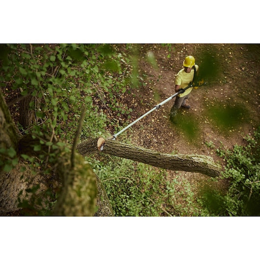 DeWalt 60V MAX 12" Brushless Telecoping  Pole Saw - Tool Only