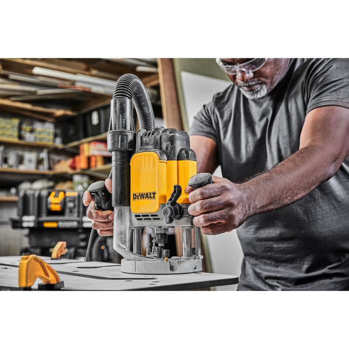 DeWalt 3 HP Electronic Variable Speed Plunge Router