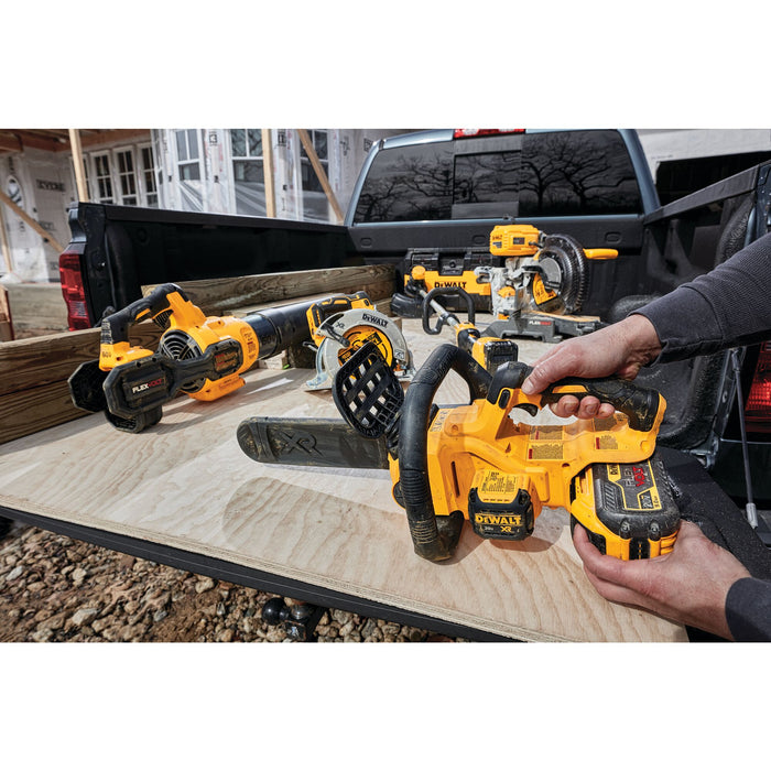 DeWalt 20V MAX XR Compact 12" Cordless Chainsaw Kit