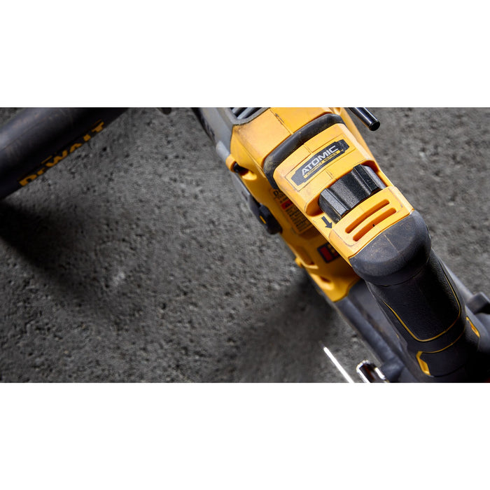 DeWalt ATOMIC™ 20V MAX 5/8" Brushless SDS Plus Rotary Hammer Kit