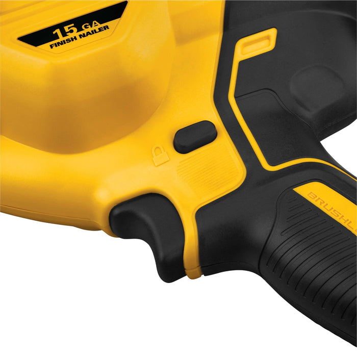 DeWalt 20V MAX XR® 15 Gauge Cordless Angled Finish Nailer - Tool Only