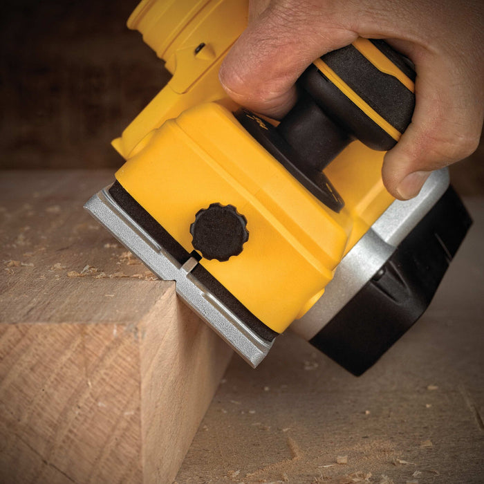 DeWalt 20V MAX XR® Brushless Cordless Planer - Tool Only