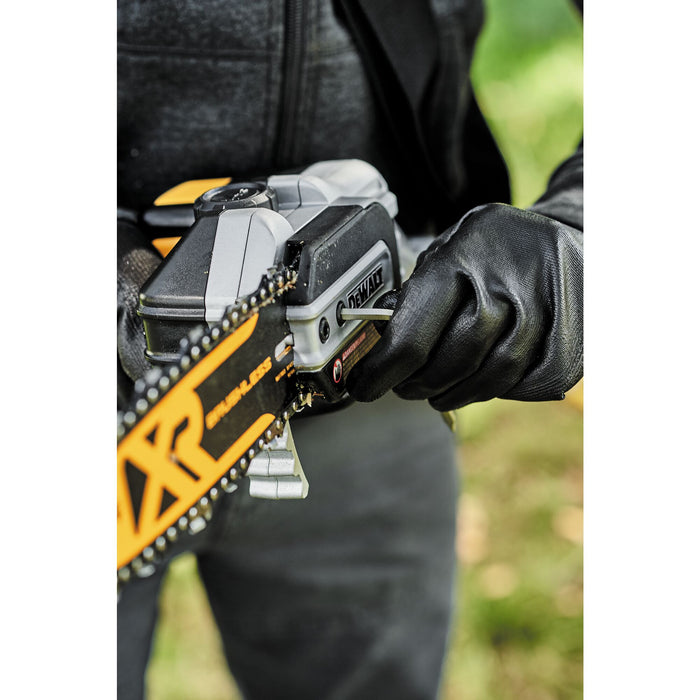 DeWalt 20V MAX XR® Brushless Cordless Pole Saw - Tool Only