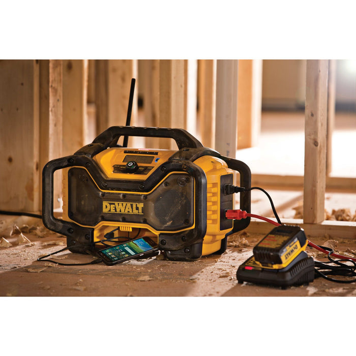 DeWalt Bluetooth Charger Radio