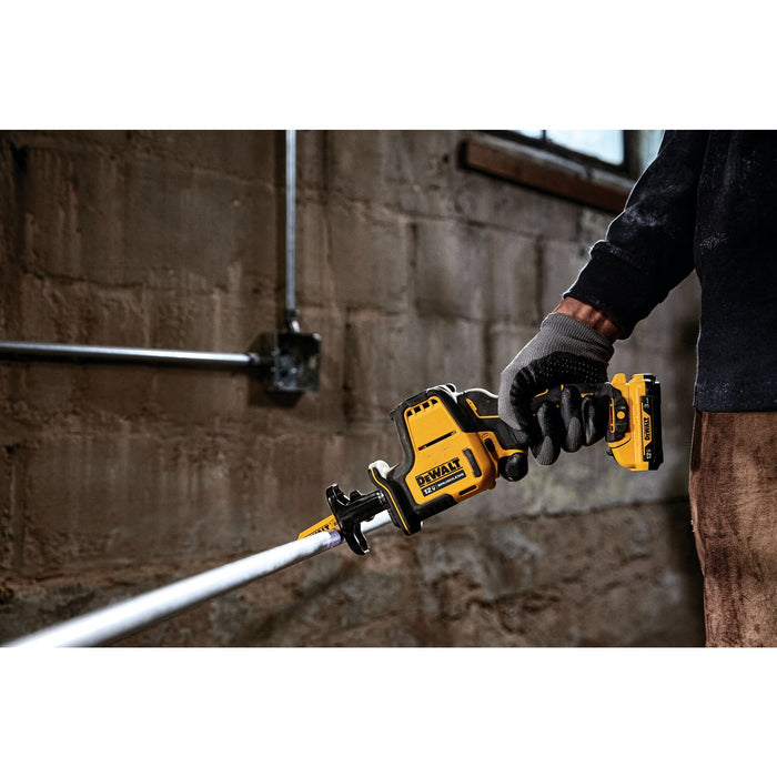 DeWalt 12V XTREME™ MAX Brushless One-Handed Cordless Reciprocating Saw Kit