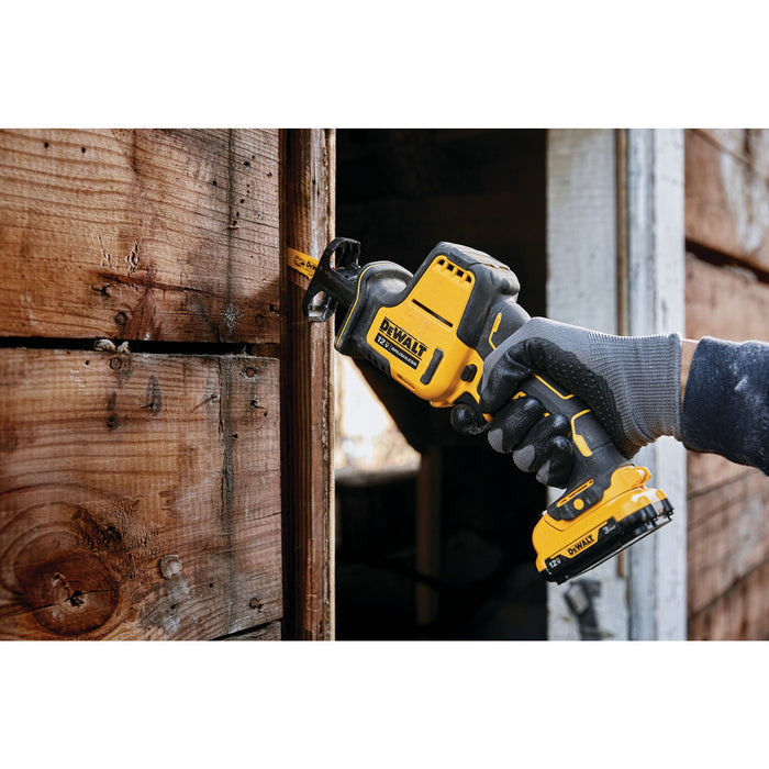 DeWalt 12V XTREME™ MAX Brushless One-Handed Cordless Reciprocating Saw Kit