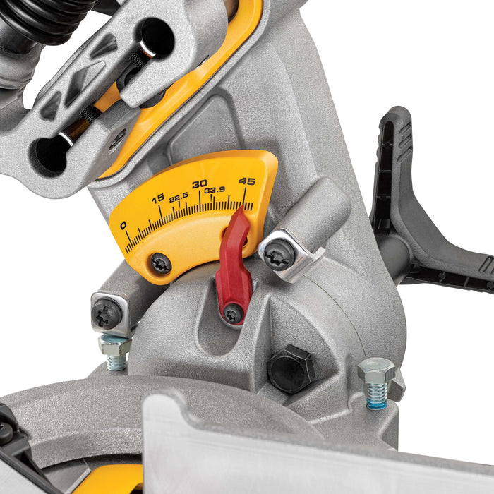 DeWalt 20V MAX 7-1/4" Sliding Mitre Saw Kit