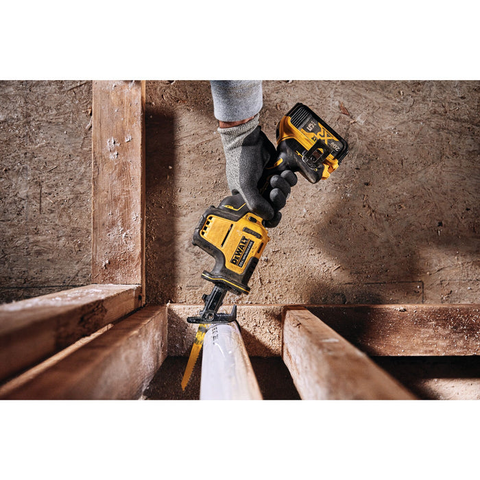 DeWalt ATOMIC 20V MAX Cordless One-Handed Reciprocating Saw - Tool Only