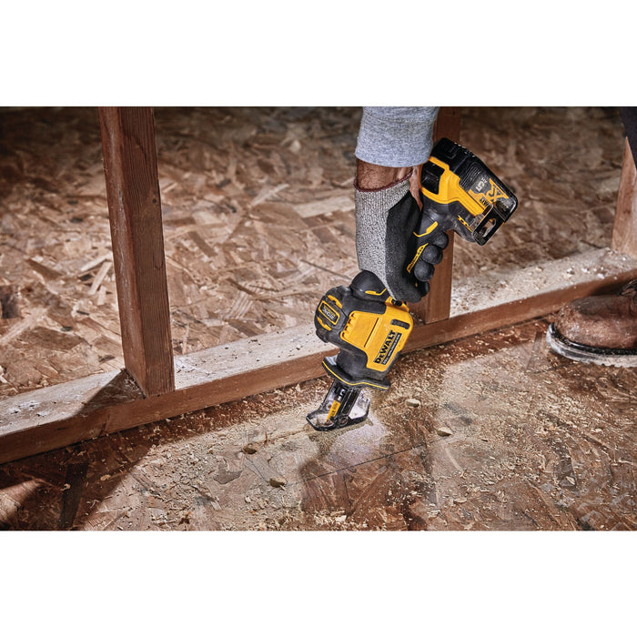 DeWalt ATOMIC 20V MAX Cordless One-Handed Reciprocating Saw - Tool Only