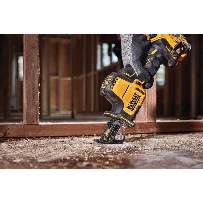 DeWalt ATOMIC 20V MAX Cordless One-Handed Reciprocating Saw - Tool Only