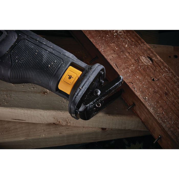 DeWalt FLEXVOLT® 20V MAX Brushless Cordless Reciprocating Saw - Tool Only