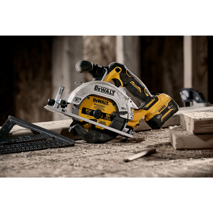 DeWalt XTREME™ 12V MAX 5-3/8" Brushless Cordless Circular Saw Kit