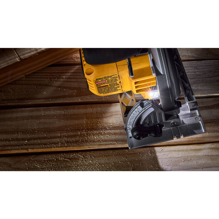 DeWalt XTREME™ 12V MAX 5-3/8" Brushless Cordless Circular Saw Kit